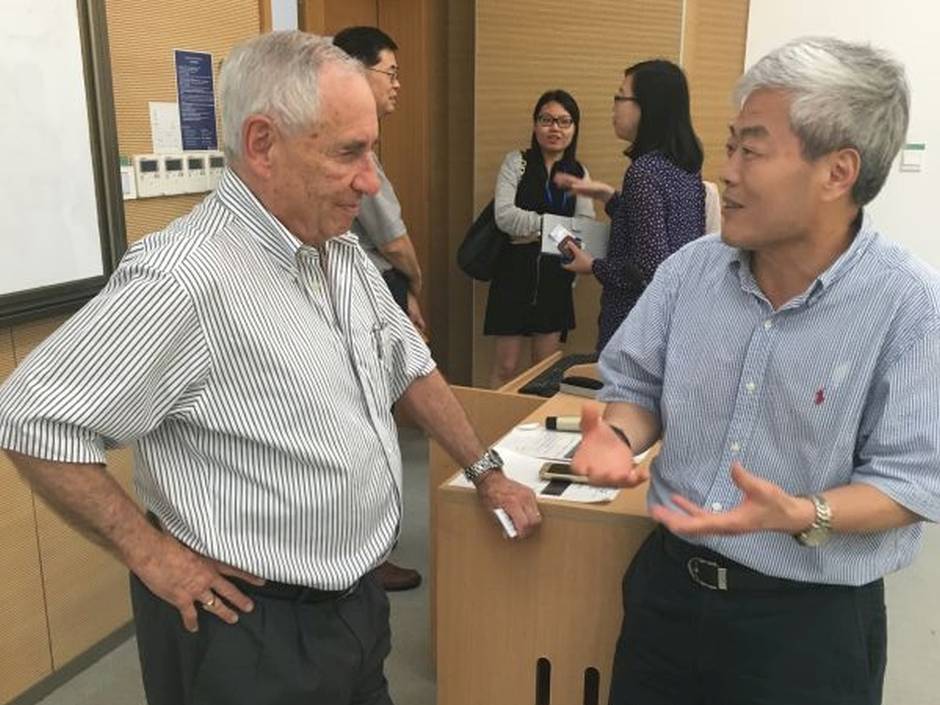 Renowned strategist delivers seminar at IBSS